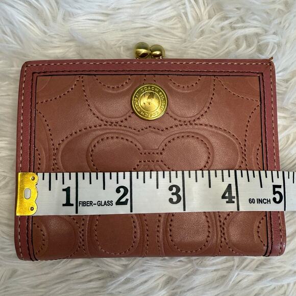 y2k COACH Vintage Pink Kisslock Wallet - Picture 12 of 13